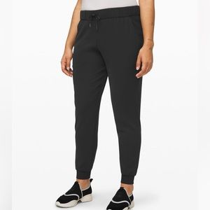 On the Fly Mid-Rise Jogger